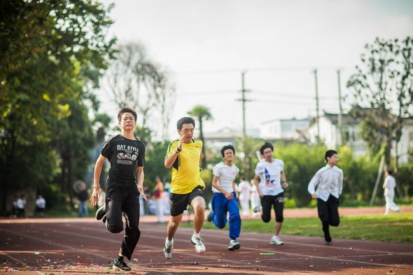 2019小學(xué)生難忘的秋季運(yùn)動(dòng)會(huì)作文_2019秋季運(yùn)動(dòng)會(huì)范文五篇